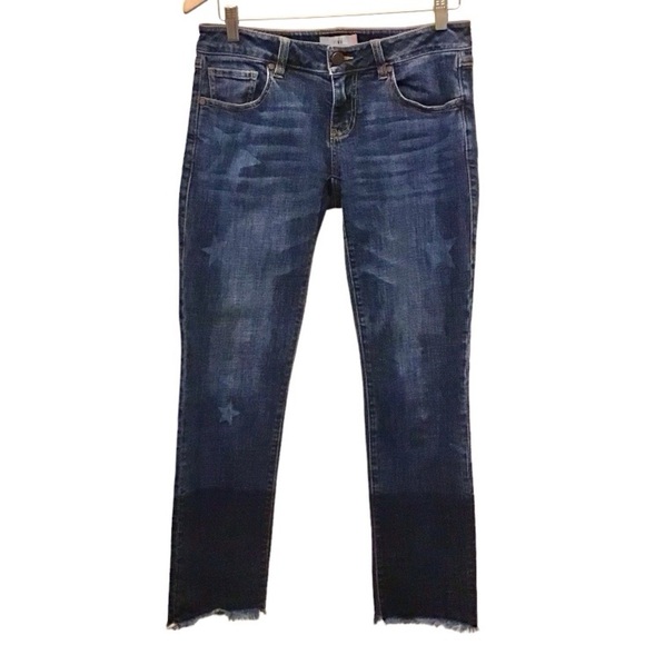 Cabi 2 Slim Boyfriend Two Tone Stars Women’s Jeans Frayed Hems Cropped Stretch - Picture 2 of 11